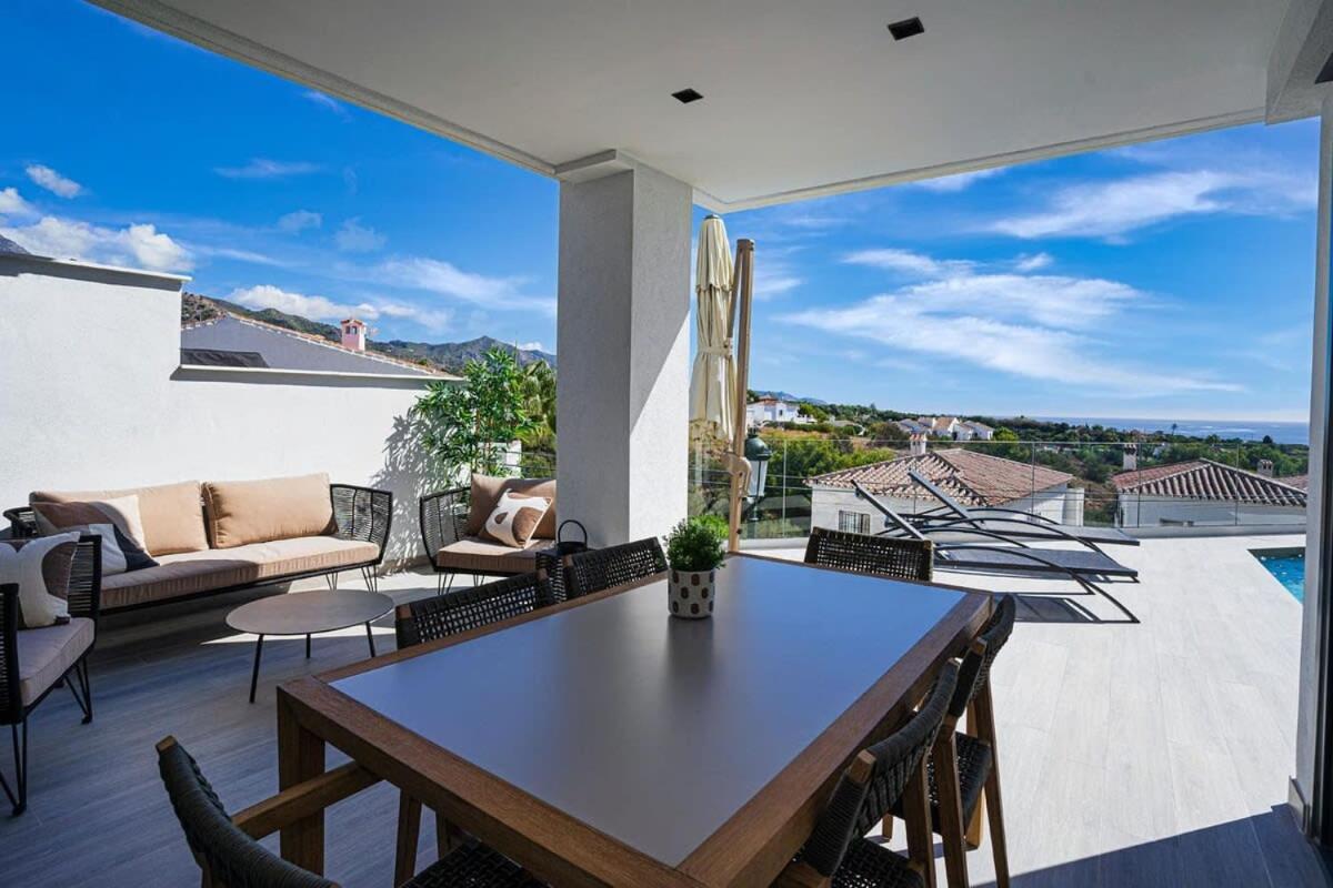 Royal Palm Apartment Nerja Exterior photo